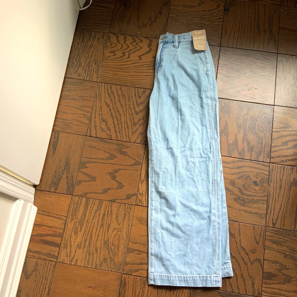 Wide leg jeans